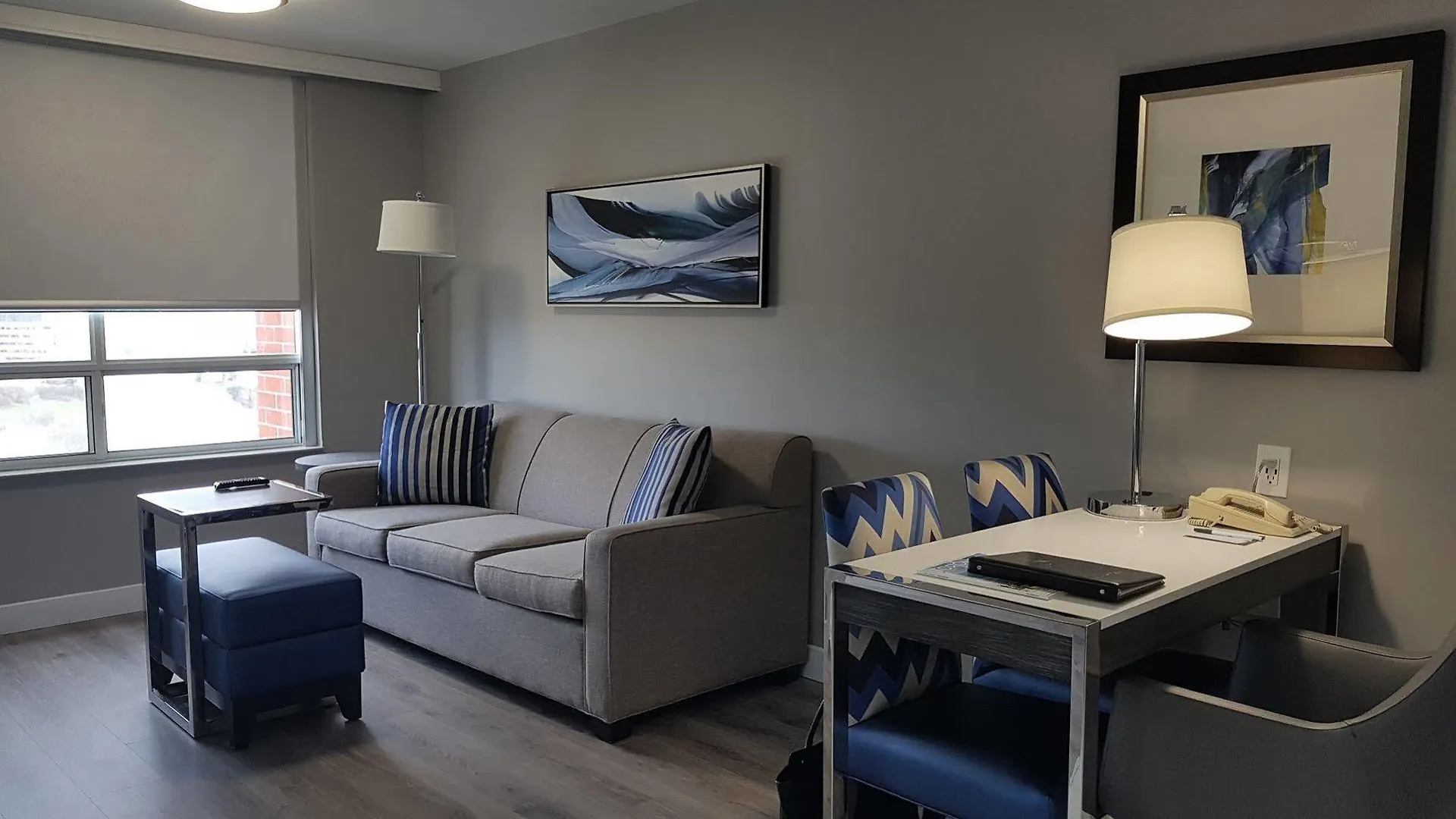 *** Hotel Spark By Hilton Toronto Airport Canada