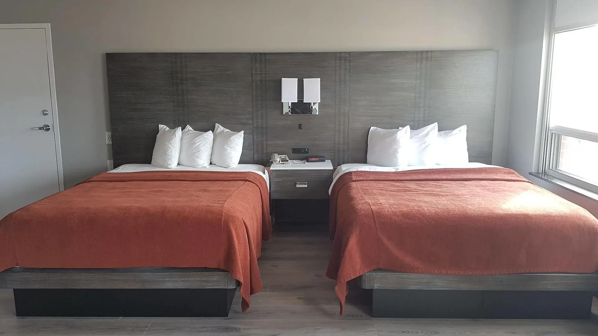 Spark By Hilton Toronto Airport Hotel